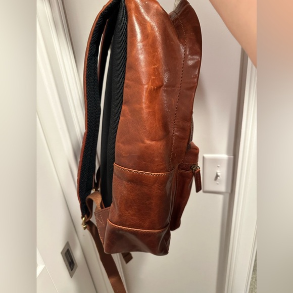 Genuine Leather Fossil Backpack - Picture 3 of 6